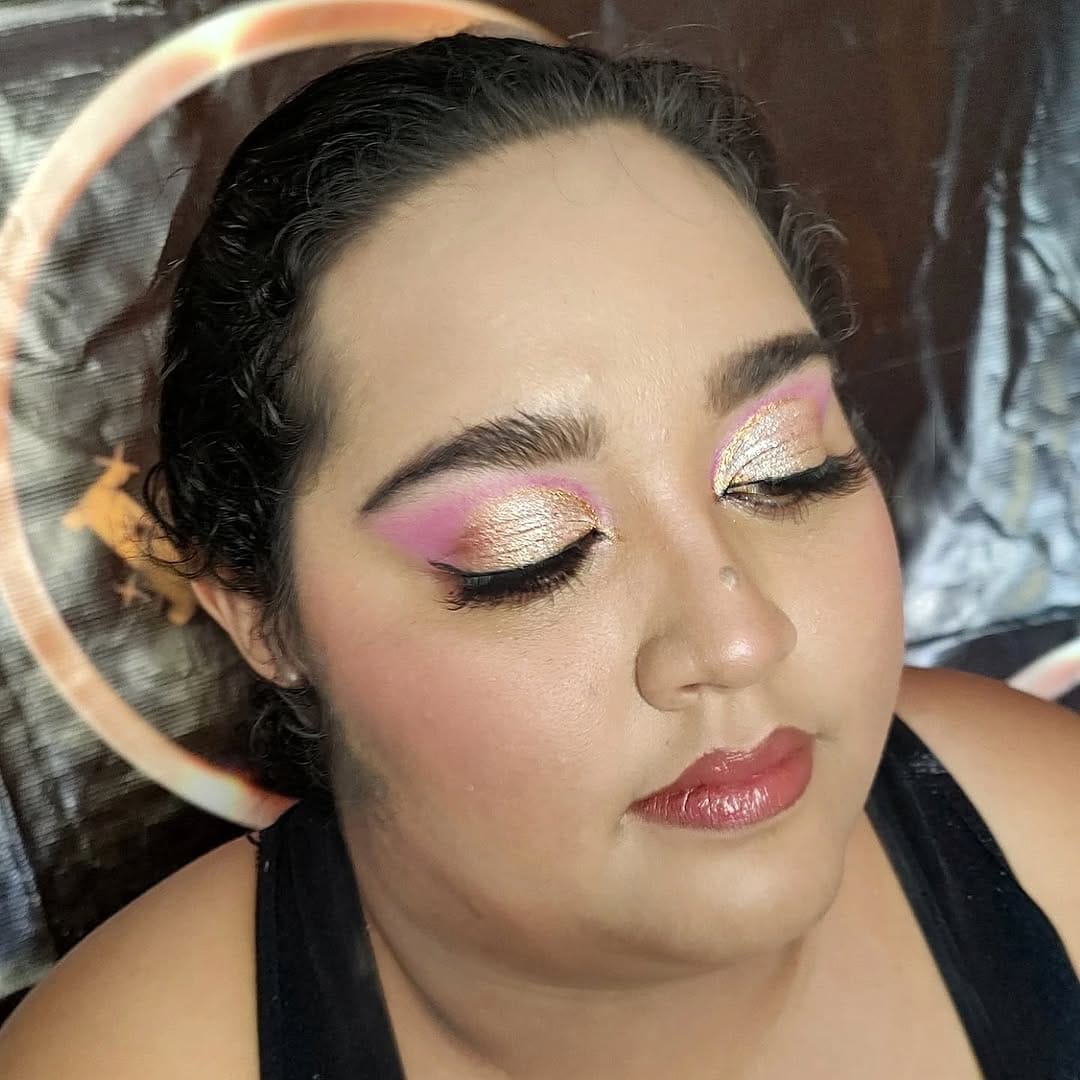 Post 6 by ❤💙💛💜💚💄Linda Celis💄💚💜💛💙❤ on Instagram (carousel)