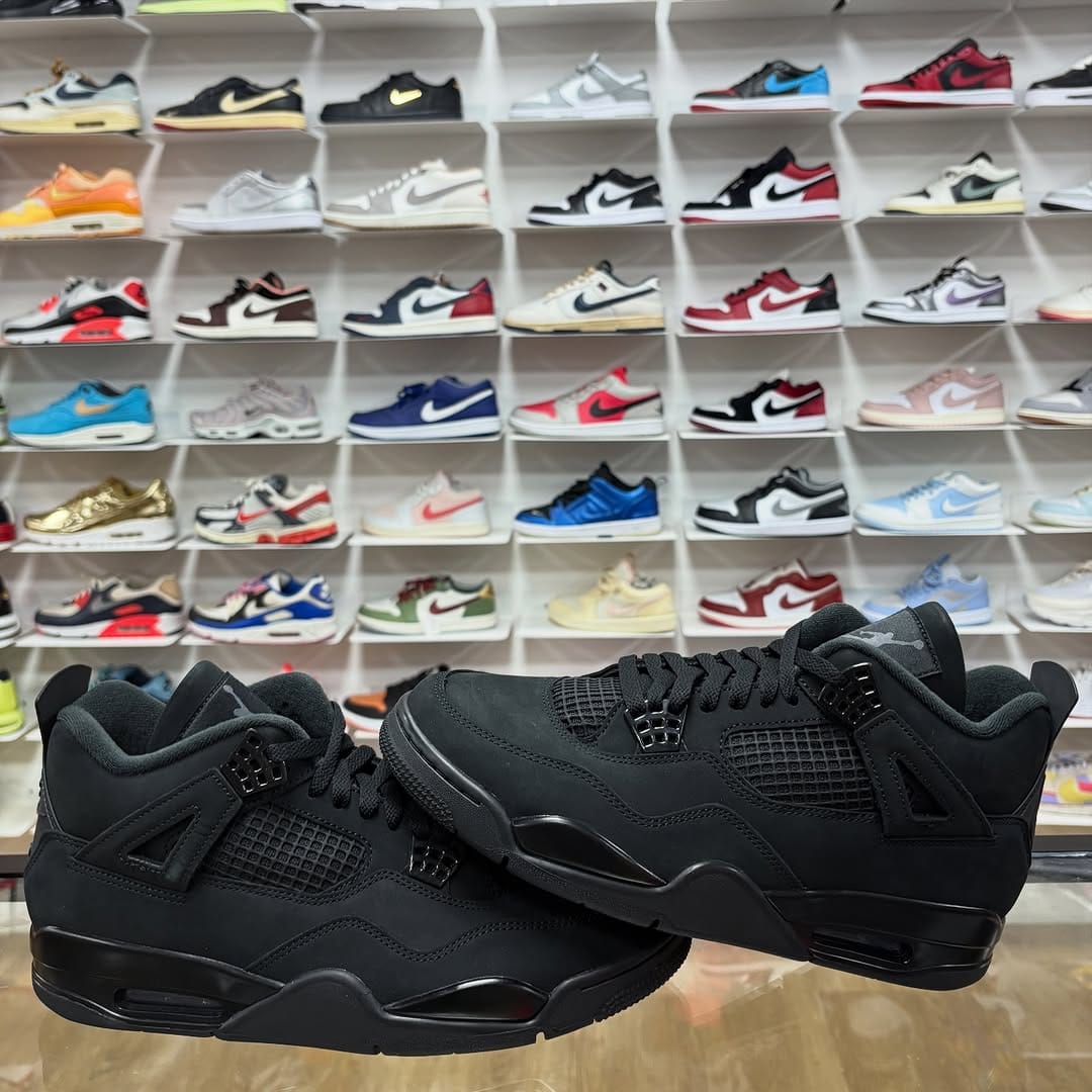 Post 7 by PMSNEAKERSTORE on Instagram (image)