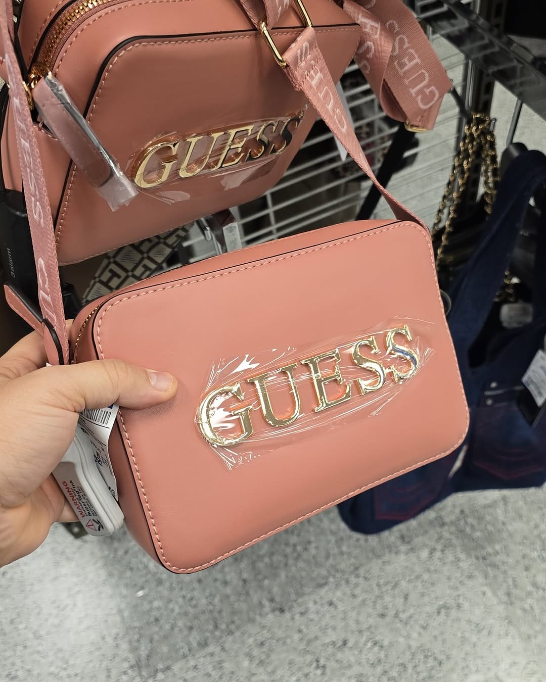 Post 4 by Mega Market | Todo en un solo lugar 🛍 on Instagram (carousel)