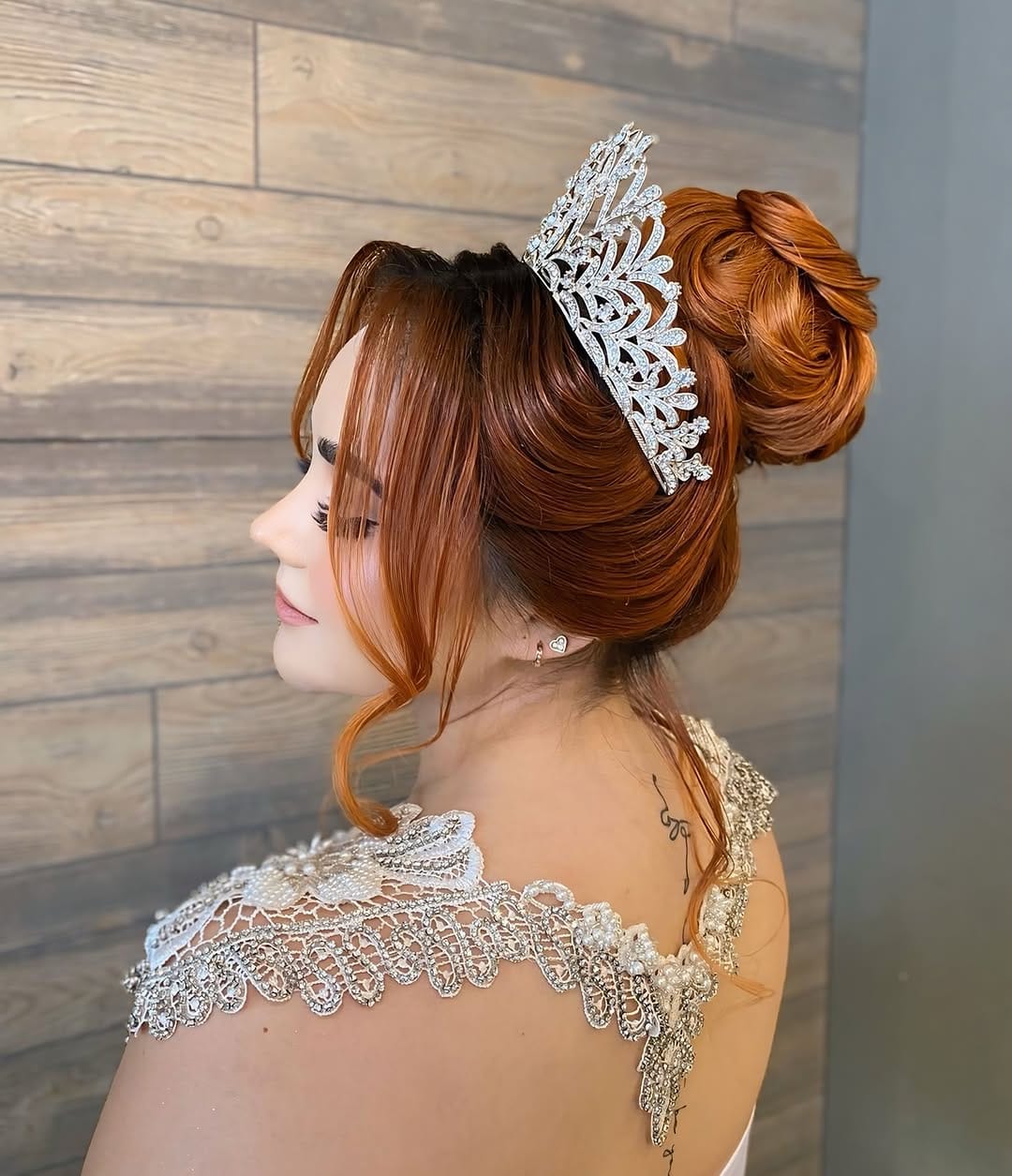 Post 10 by MAR MEDRANO / ESPECIALISTA EN NOVIAS EN AERÓGRAFO on Instagram (carousel)