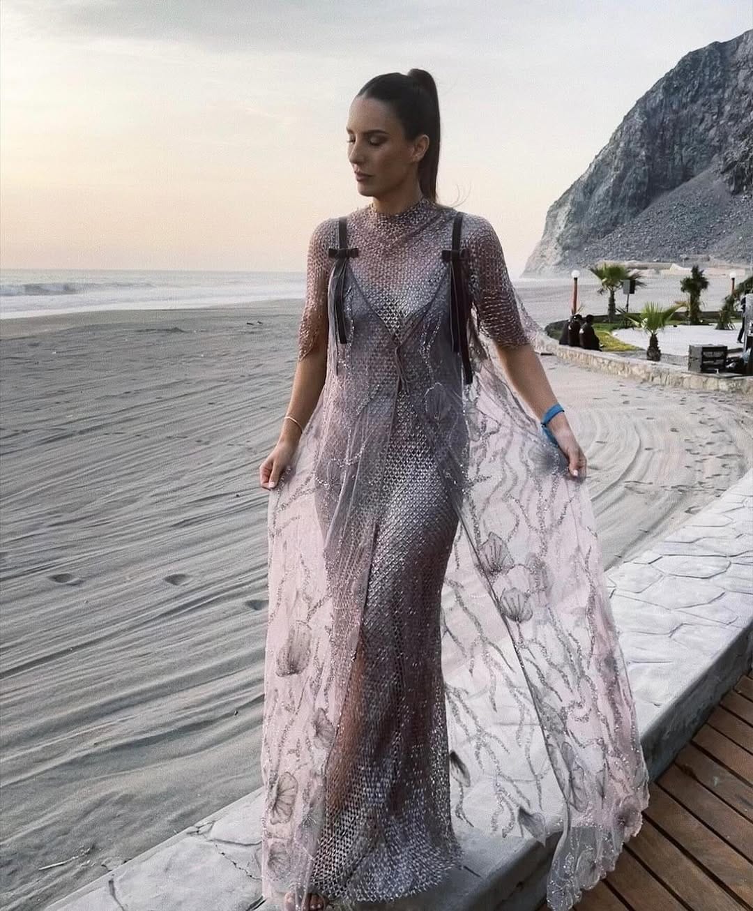 Post 2 by PORT ZIENNA on Instagram (carousel)
