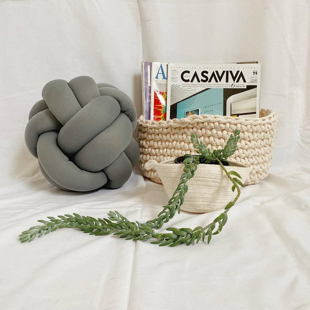 Post 1 by MARIA & QUETA Home Decor on Instagram (image)