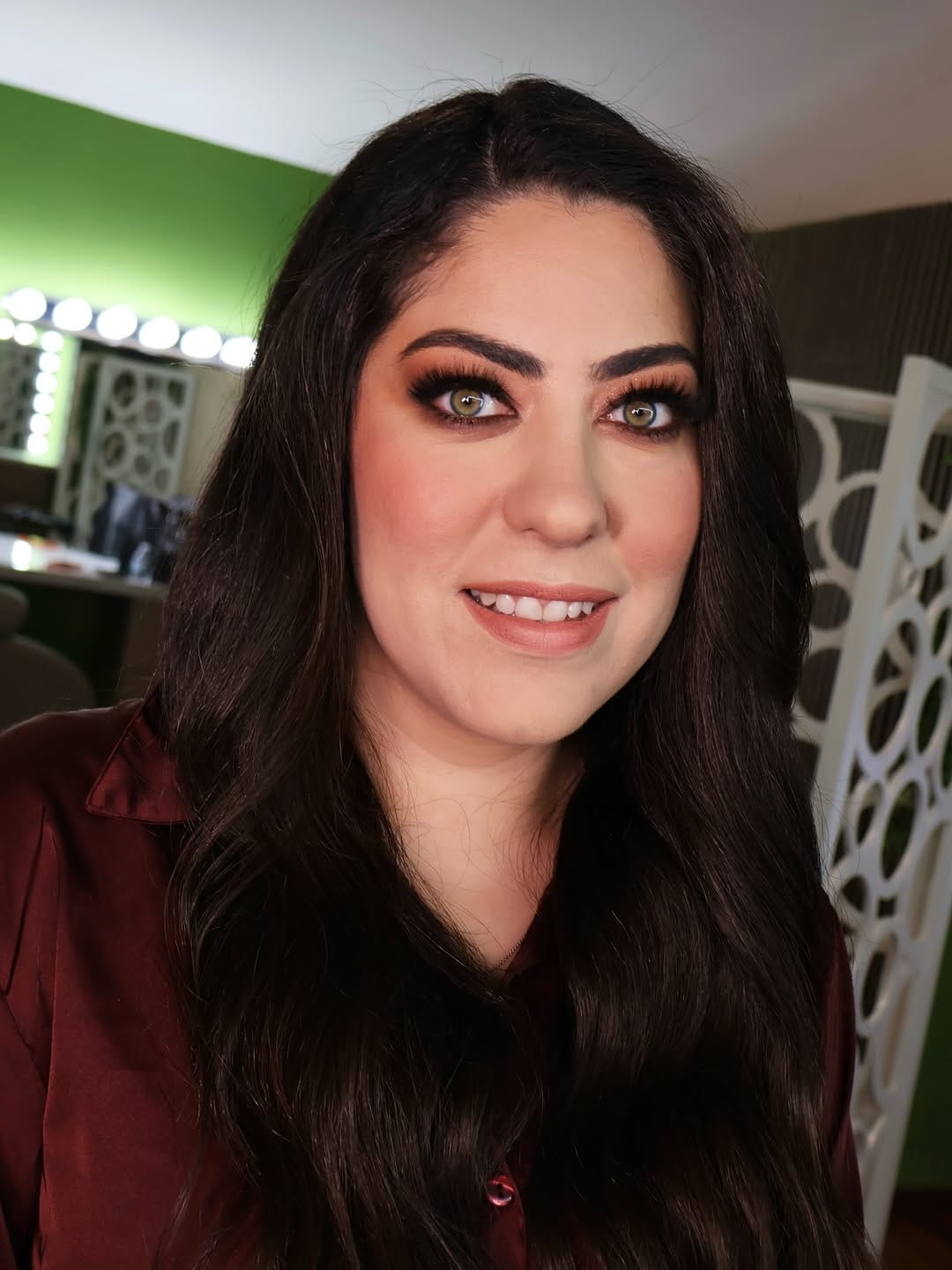 Post 1 by Melissa HP / maquilladora profesional on Instagram (carousel)