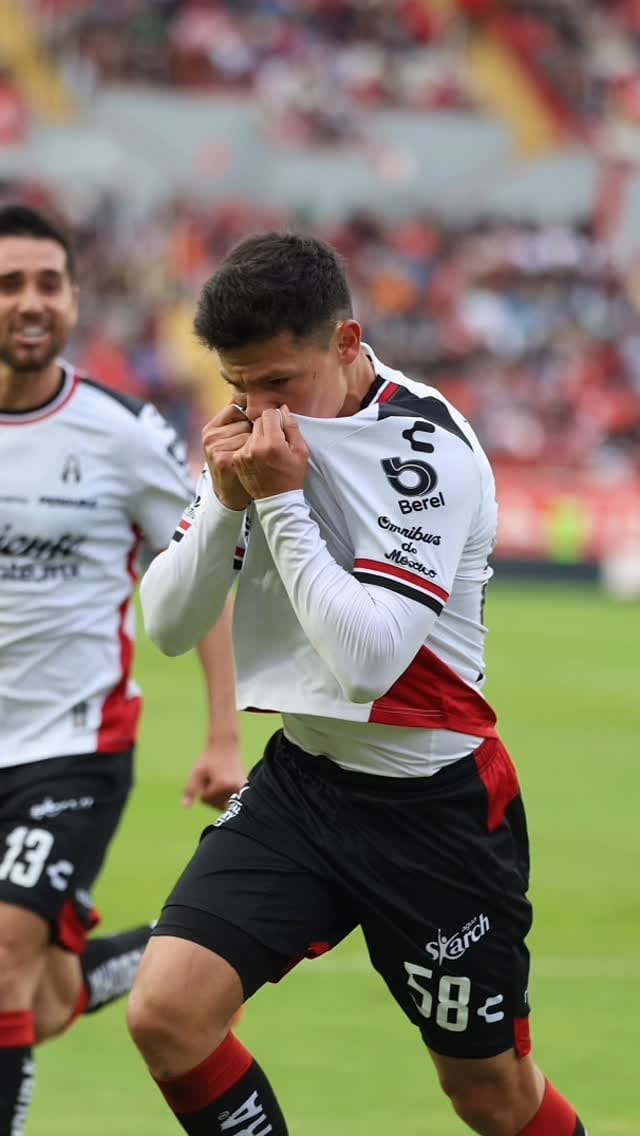 Post 2 by Poncho Gonzalez on Instagram (video)