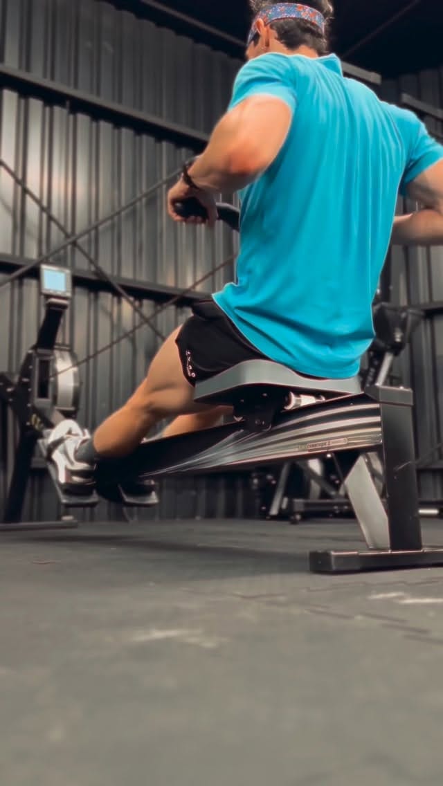 Post 5 by CHRIZ SCHERF on Instagram (video)