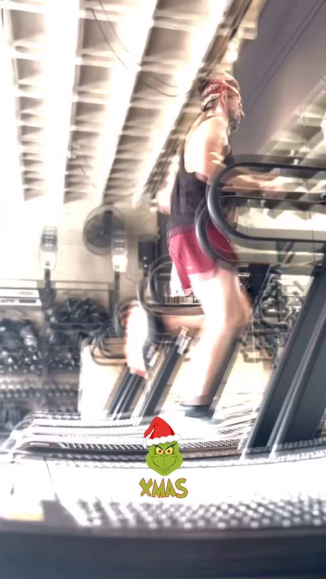Post 3 by CHRIZ SCHERF on Instagram (video)