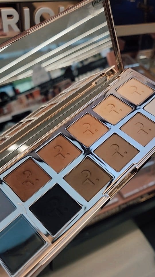 Post 2 by Cathia Rivera • Beauty Expert on Instagram (video)
