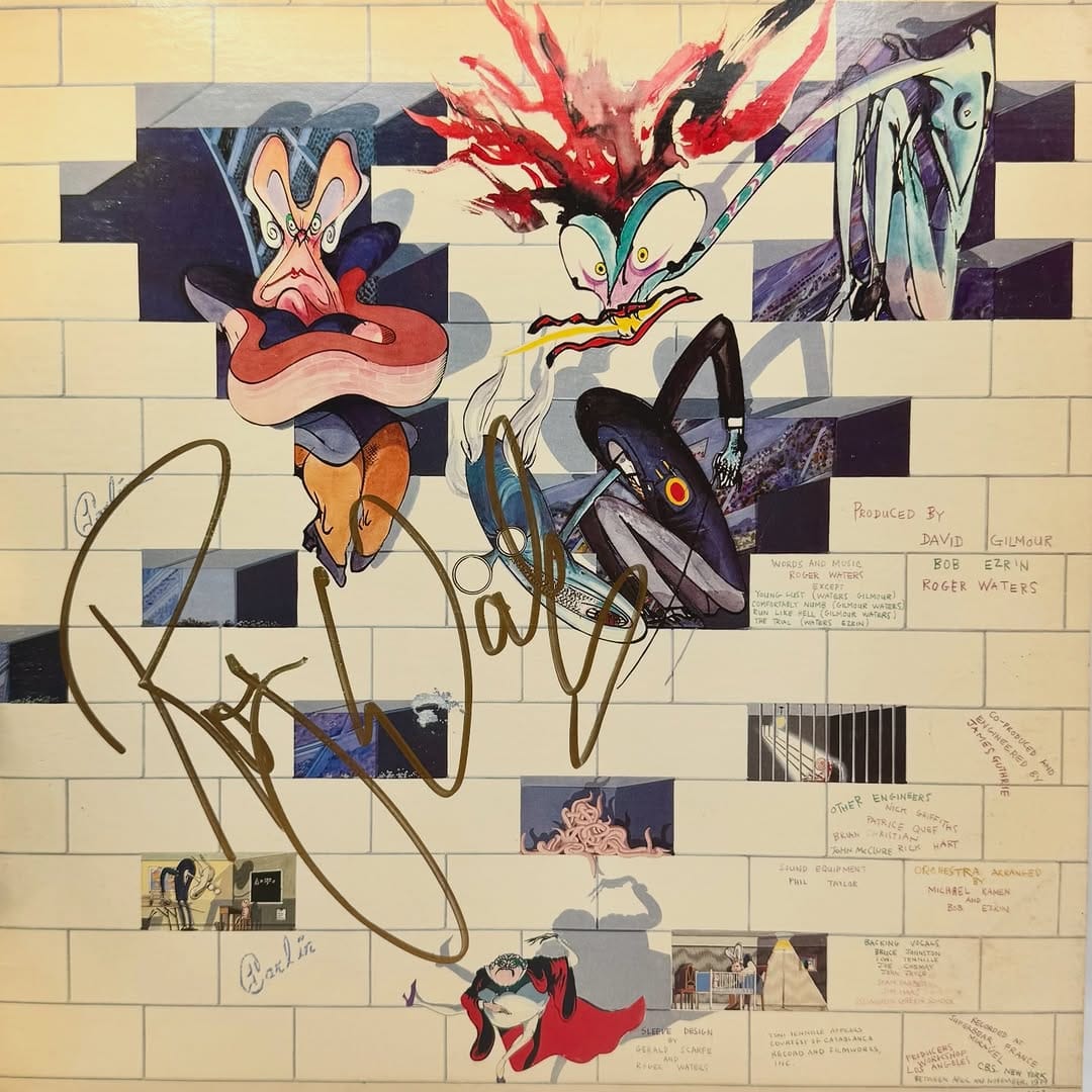 Post 4 by GARDENIA MEMORABILIA / AUTOGRAFOS Y COLECCIONABLES on Instagram (carousel)