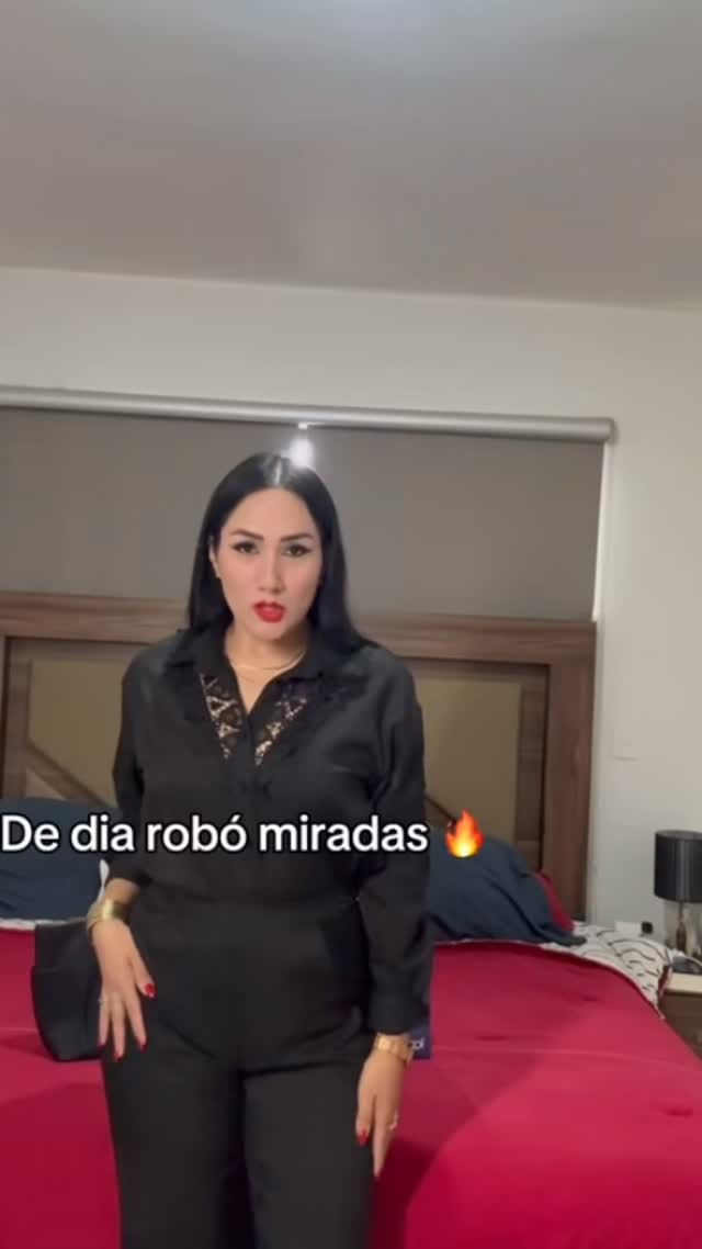 Post 5 by Lizeth Barrientos on Instagram (video)