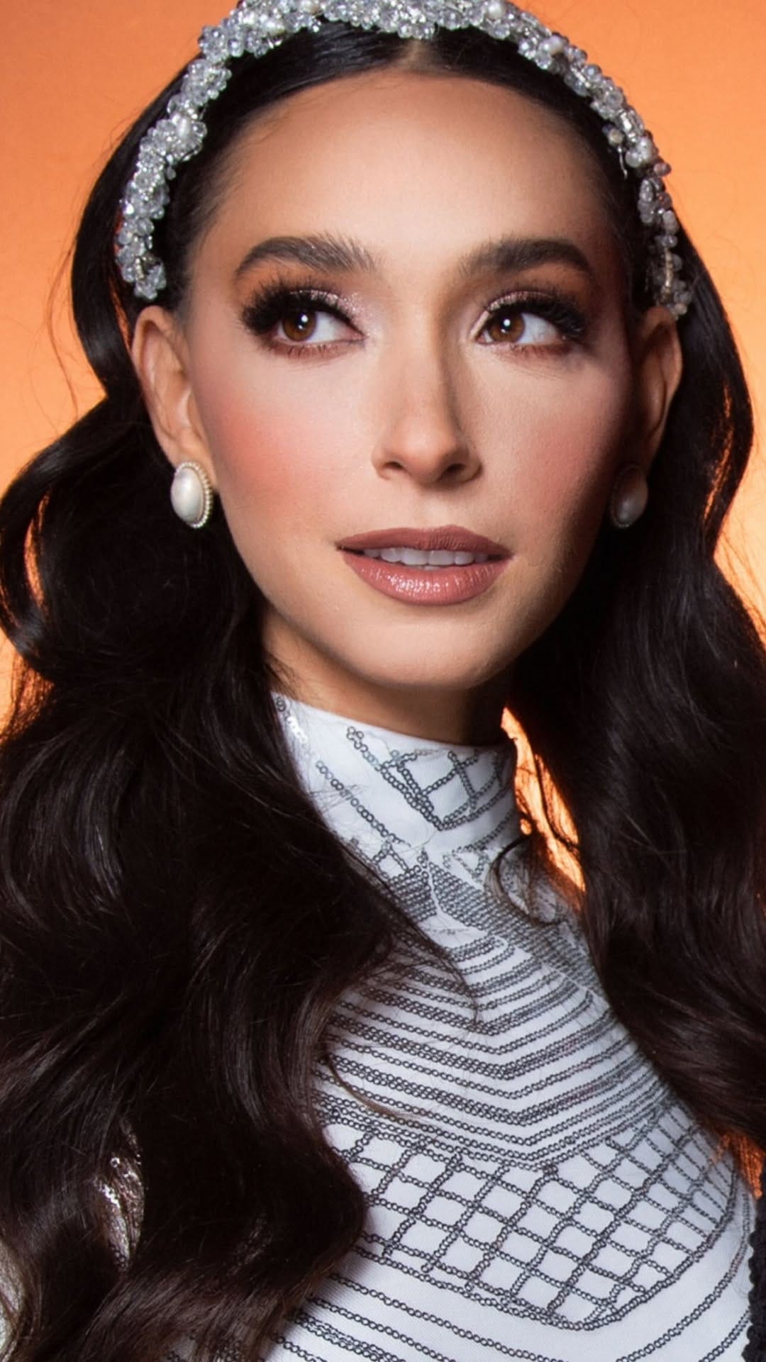 Post 6 by MUA Latinoamérica on Instagram (video)