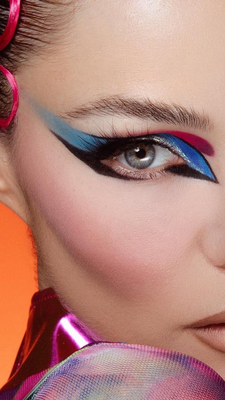 Post 8 by MUA Latinoamérica on Instagram (video)