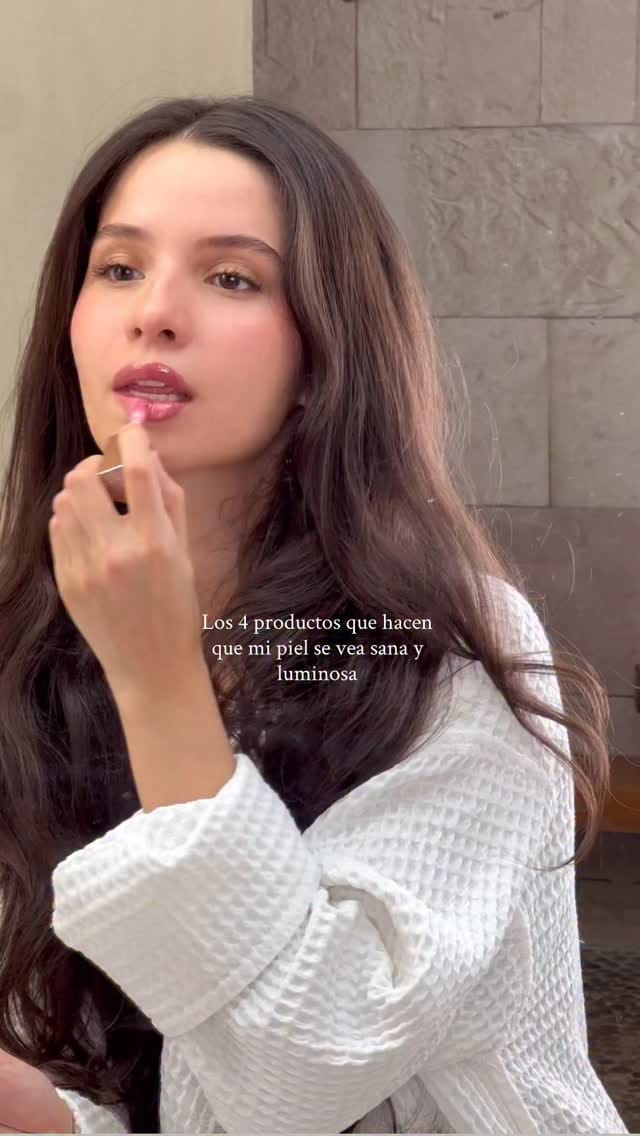 Post 8 by Ana Paula Porras on Instagram (video)