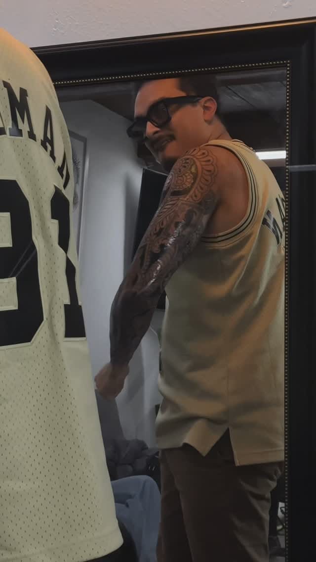Post 10 by Edgar Licona on Instagram (video)