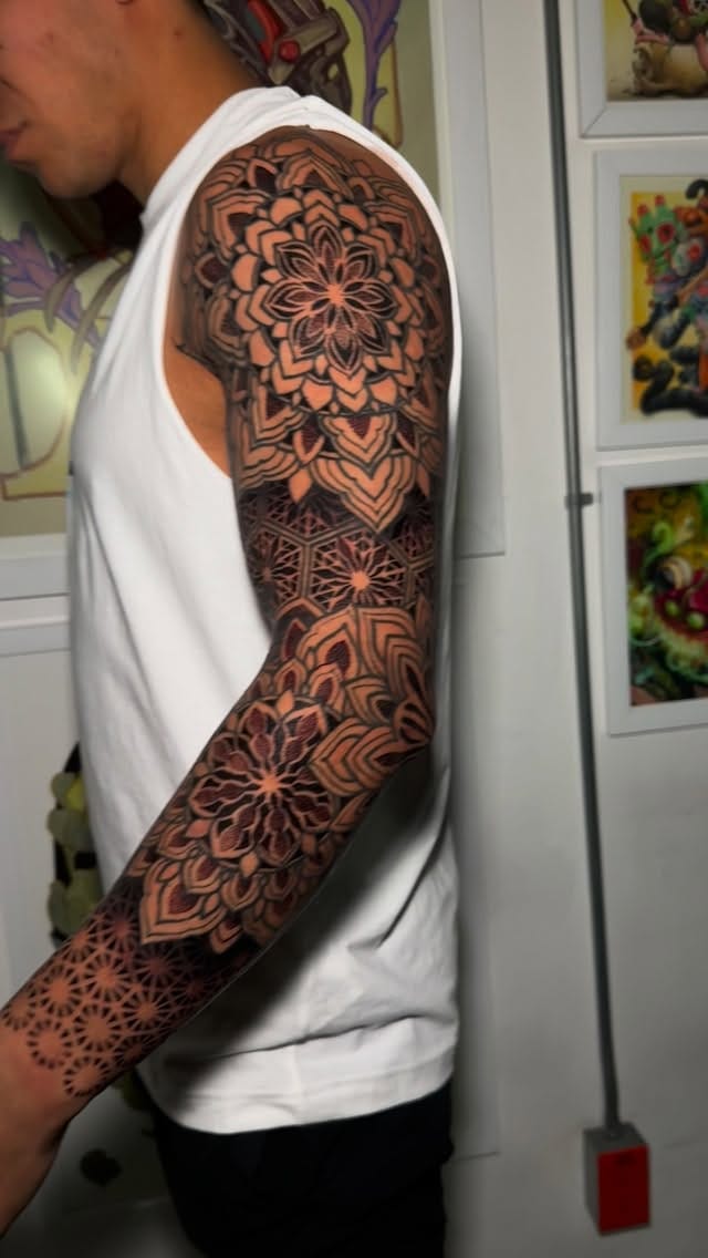Post 9 by Edgar Licona on Instagram (video)