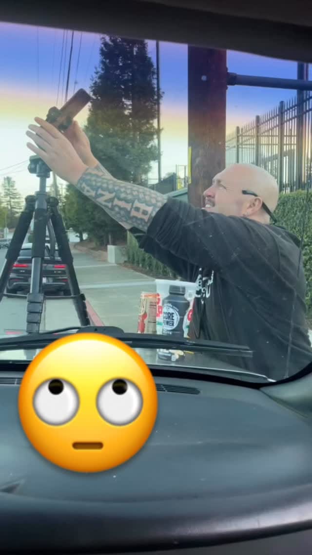 Post 6 by issitcoo on Instagram (video)