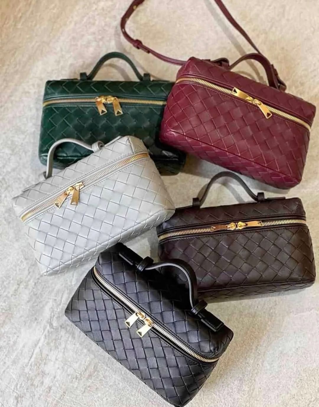 Post 2 by Showroom michelle and nicole on Instagram (image)