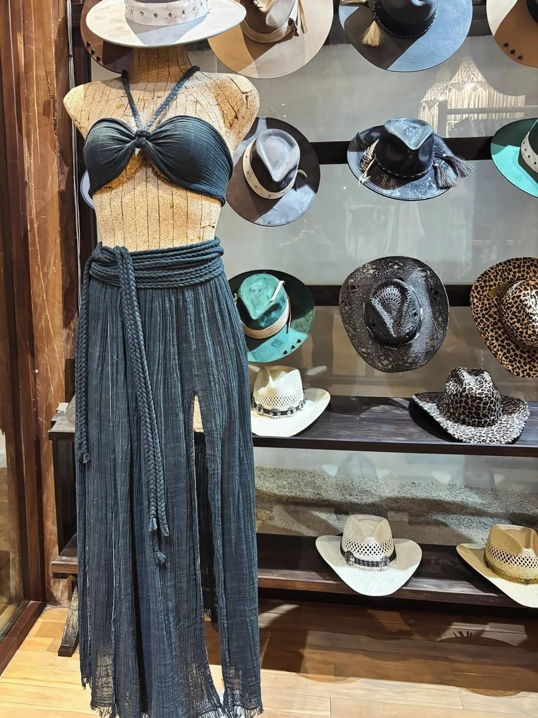 Post 2 by Beach dresses & Swinwear | Worldwide Shipping | Hadmade México on Instagram (carousel)