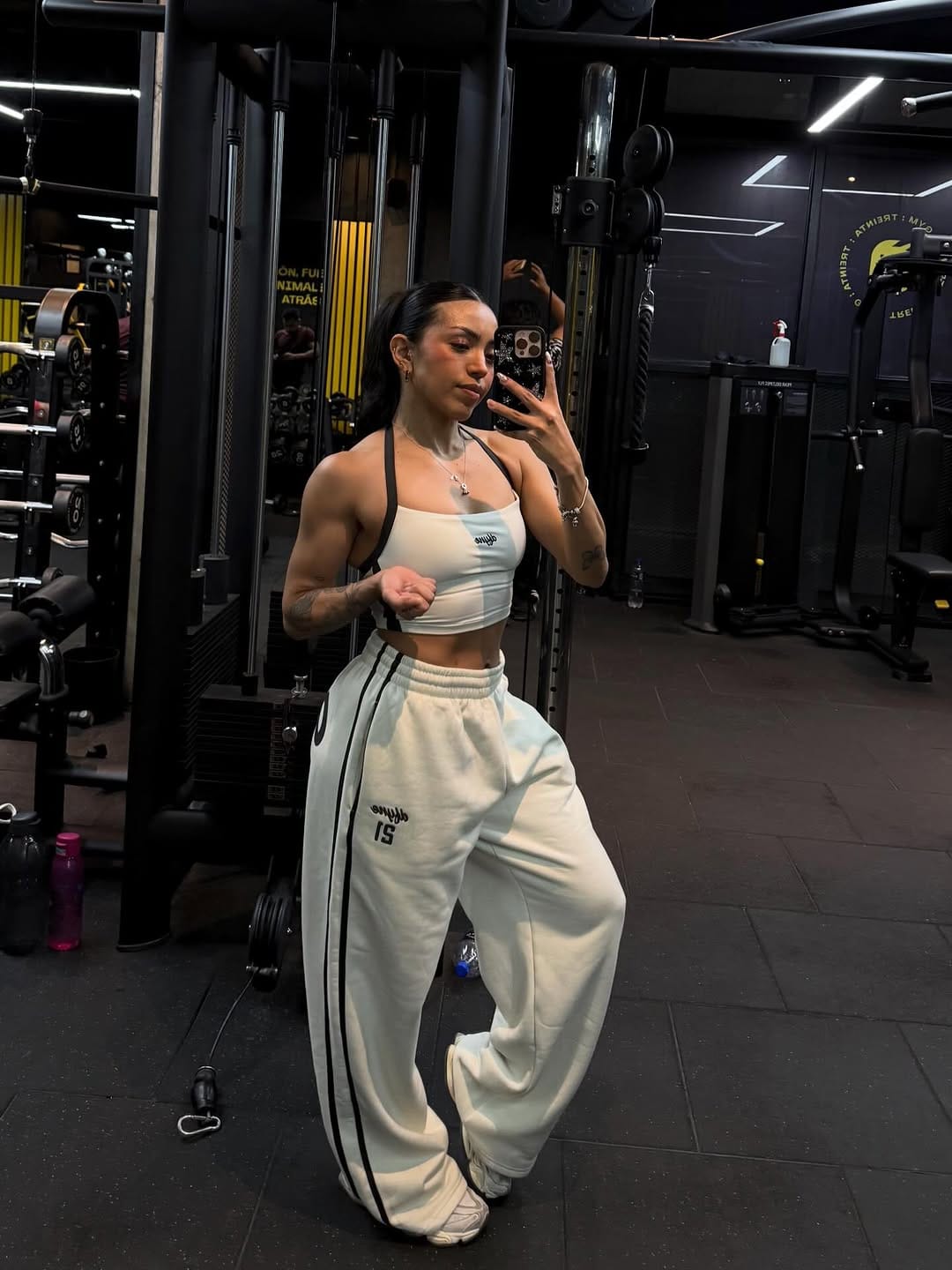 Post 2 by 𝐌 𝐞 𝐥   𝐁 𝐞 𝐜 𝐞 𝐫 𝐫 𝐢 𝐥 on Instagram (carousel)