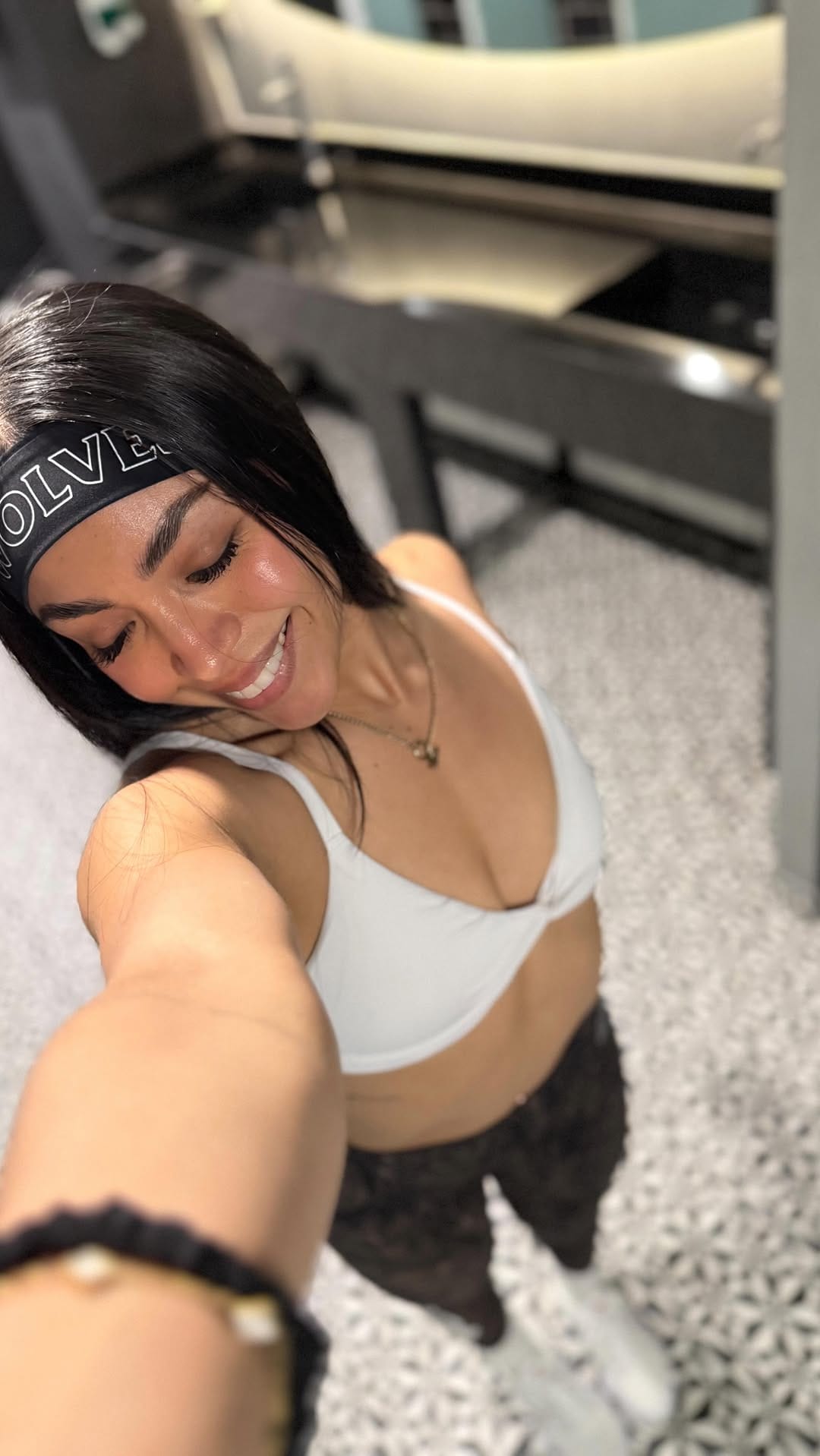 Post 8 by 𝐌 𝐞 𝐥   𝐁 𝐞 𝐜 𝐞 𝐫 𝐫 𝐢 𝐥 on Instagram (video)
