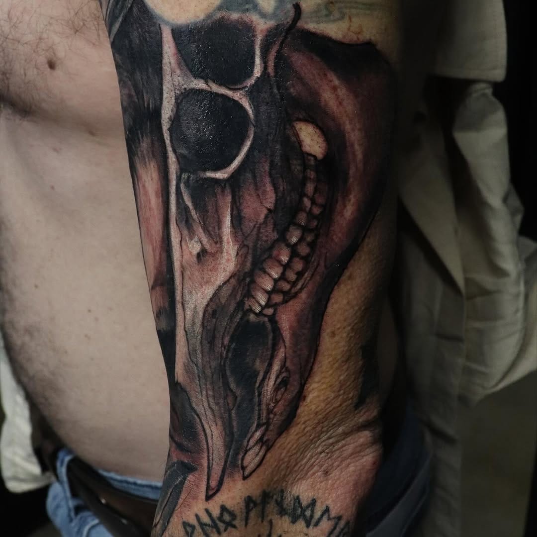 Post 9 by SPACE MONKEY TATTOO on Instagram (image)
