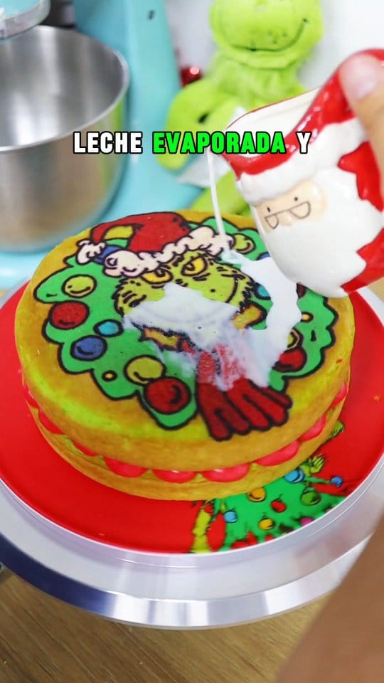 Post 9 by Mina's Bakery | Galletas Decoradas Puebla on Instagram (video)