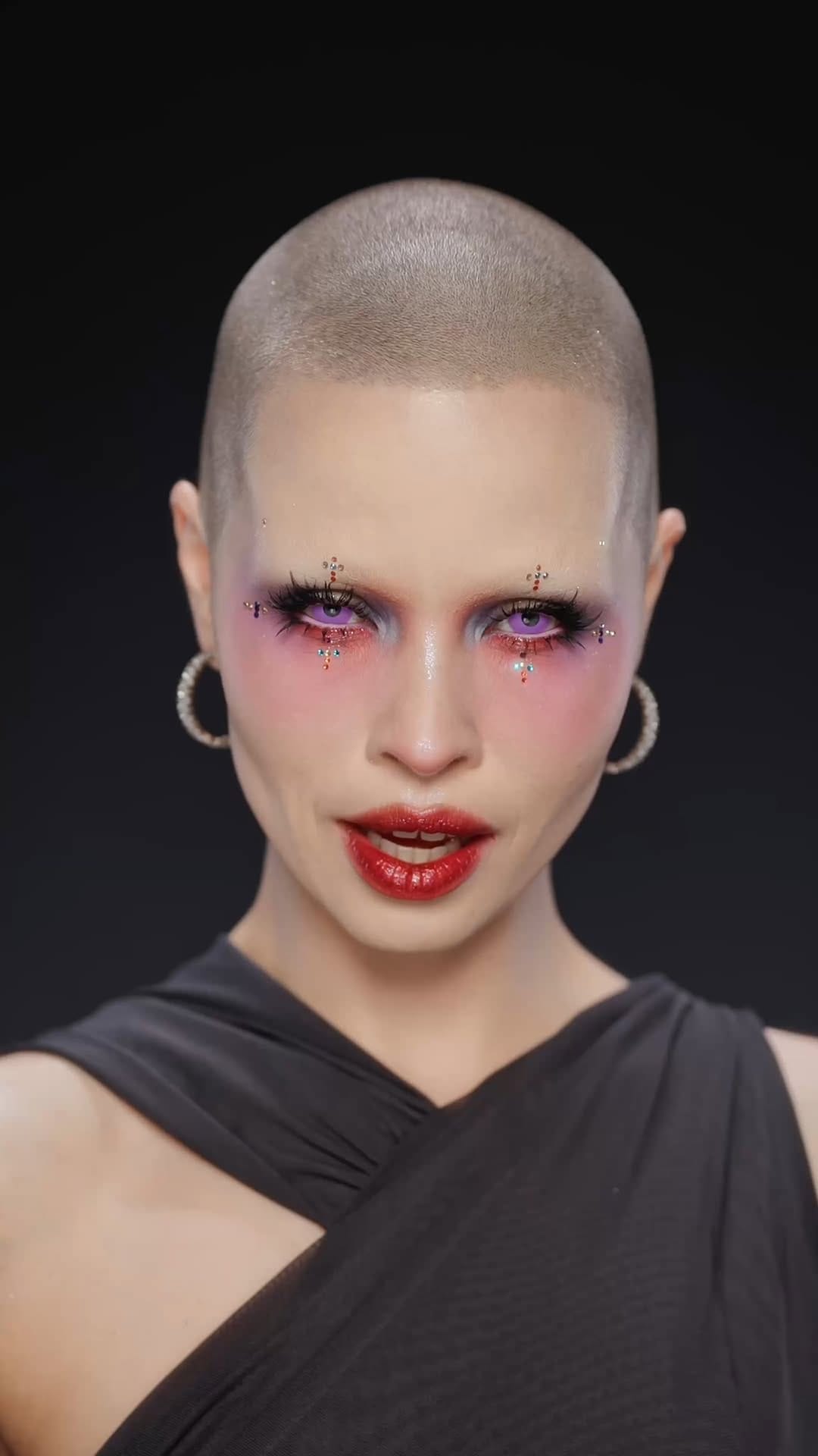 Post 6 by CELINE BERNAERTS on Instagram (video)