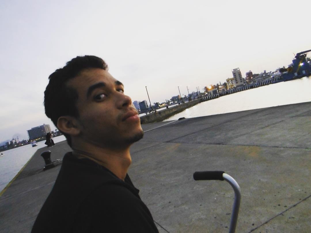 Post 6 by David on Instagram (image)