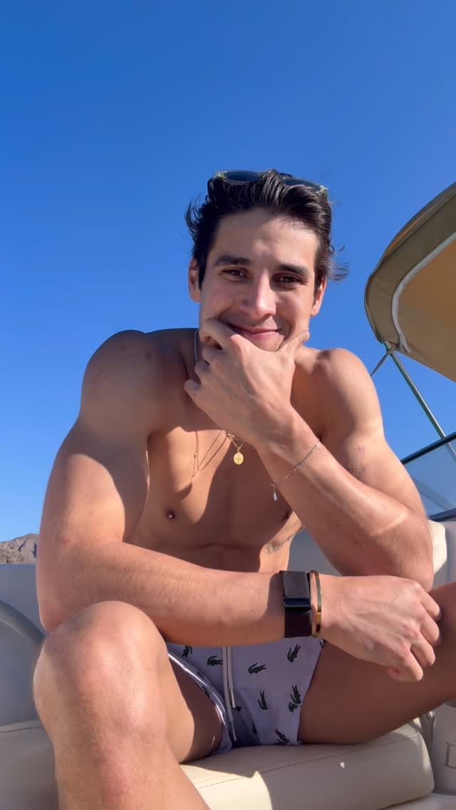 Post 9 by Javier Rojo on Instagram (video)