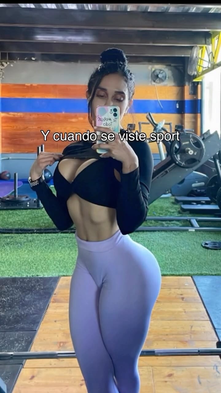 Post 7 by Dulce Gaytán on Instagram (video)