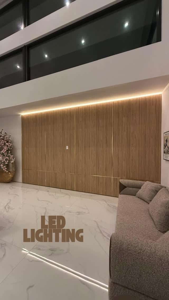 Post 7 by Modo Furniture on Instagram (video)
