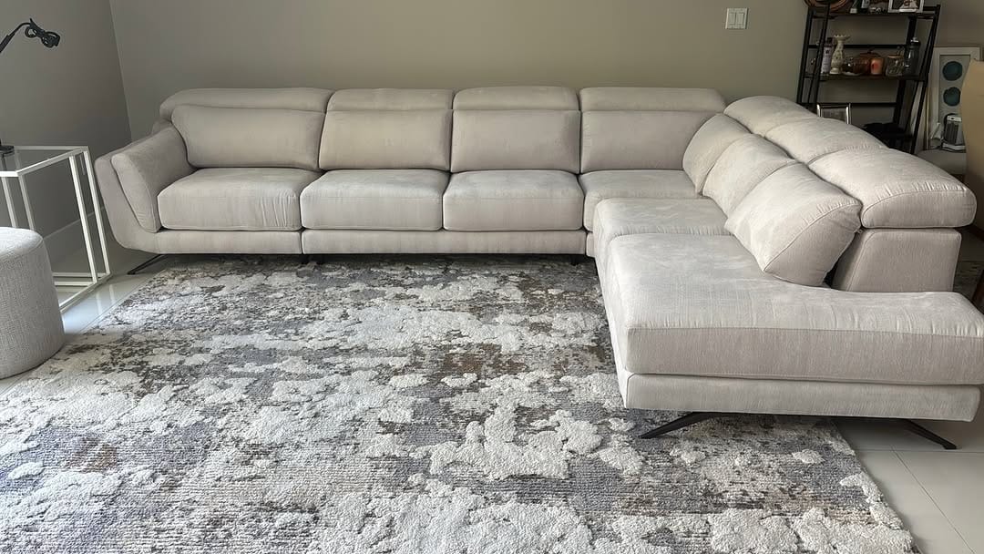 Post 4 by Modo Furniture on Instagram (image)