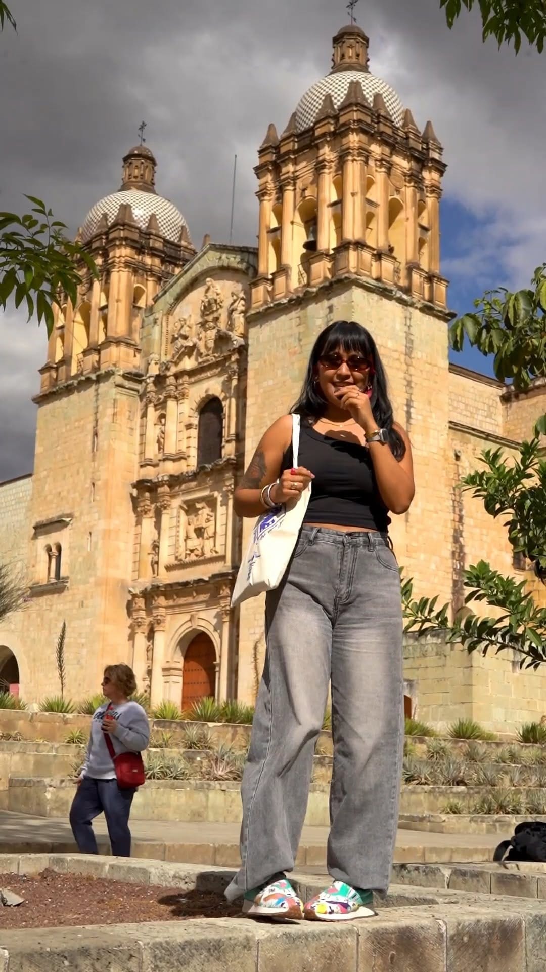 Post 7 by Zipak Ná |  Así como yo on Instagram (video)