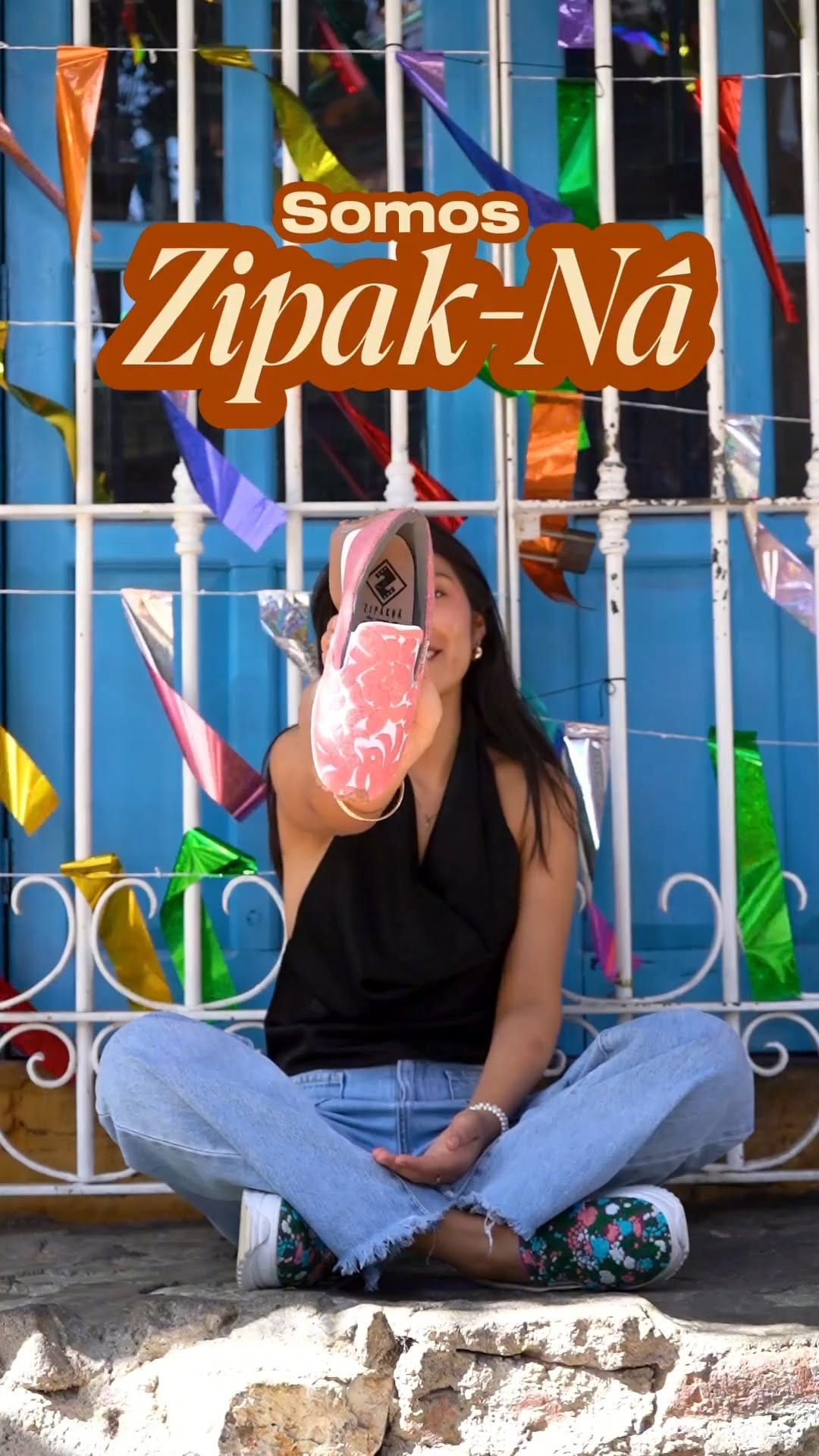 Post 10 by Zipak Ná |  Así como yo on Instagram (video)