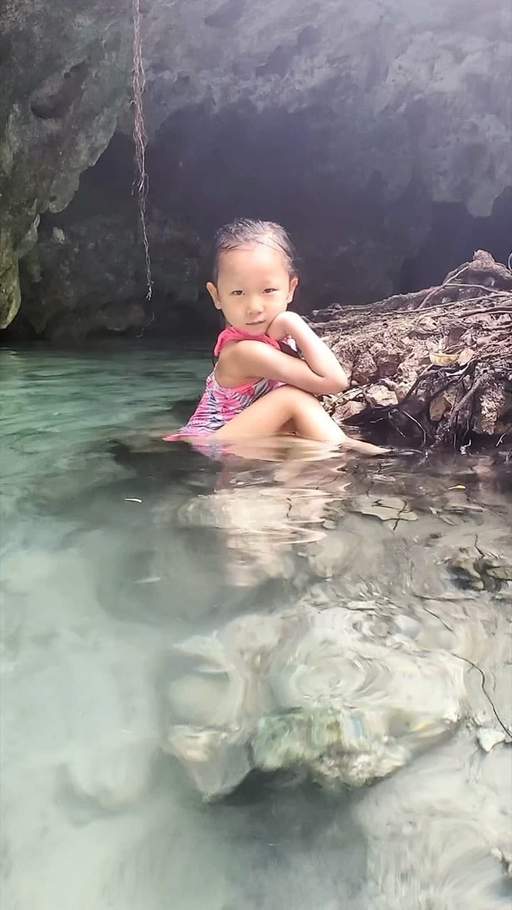 Post 3 by Auroragram on Instagram (video)