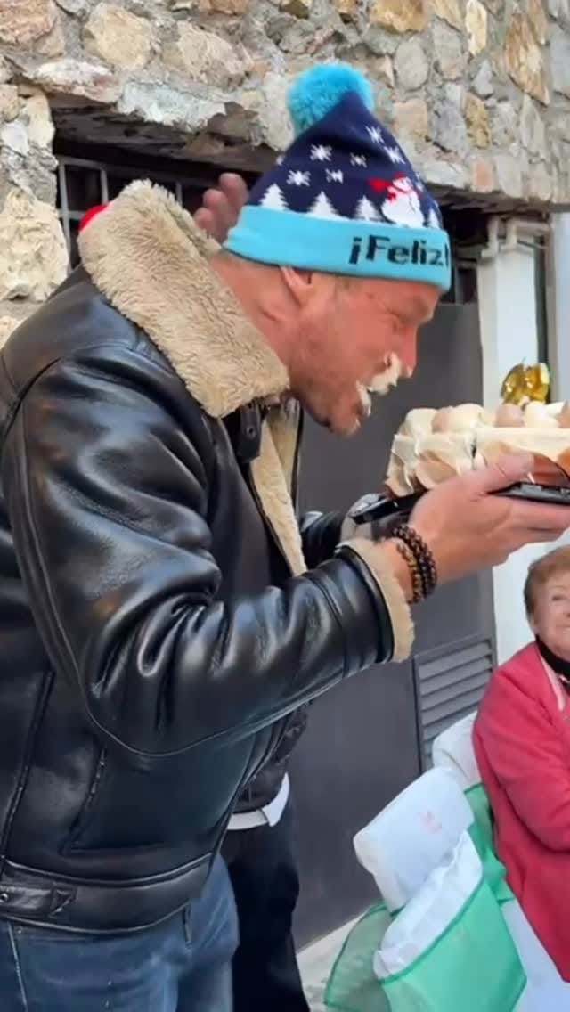 Post 9 by Carlos Hurtado on Instagram (video)