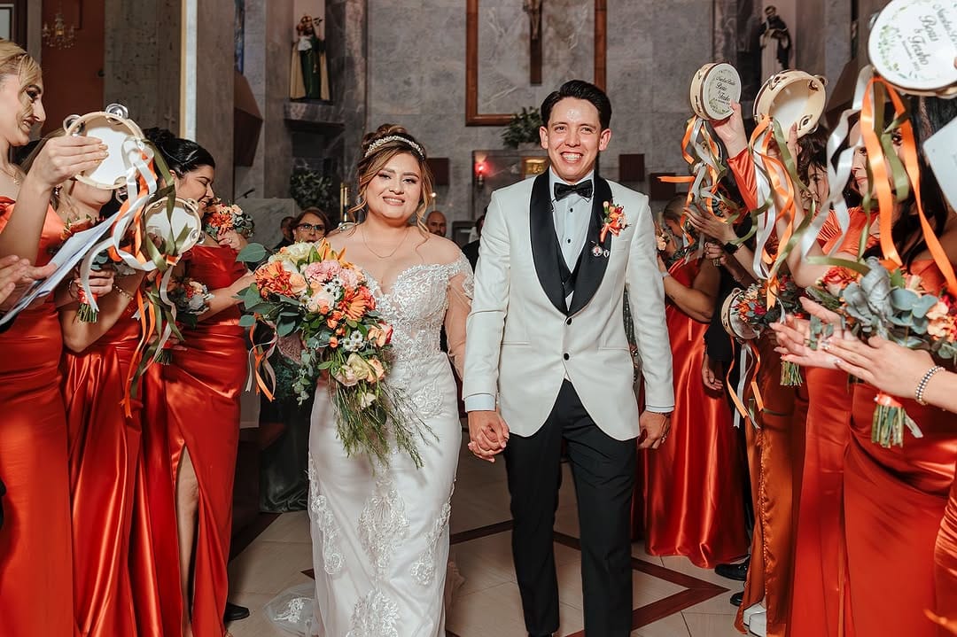 Post 6 by Paulina Camarena Fotografia on Instagram (carousel)