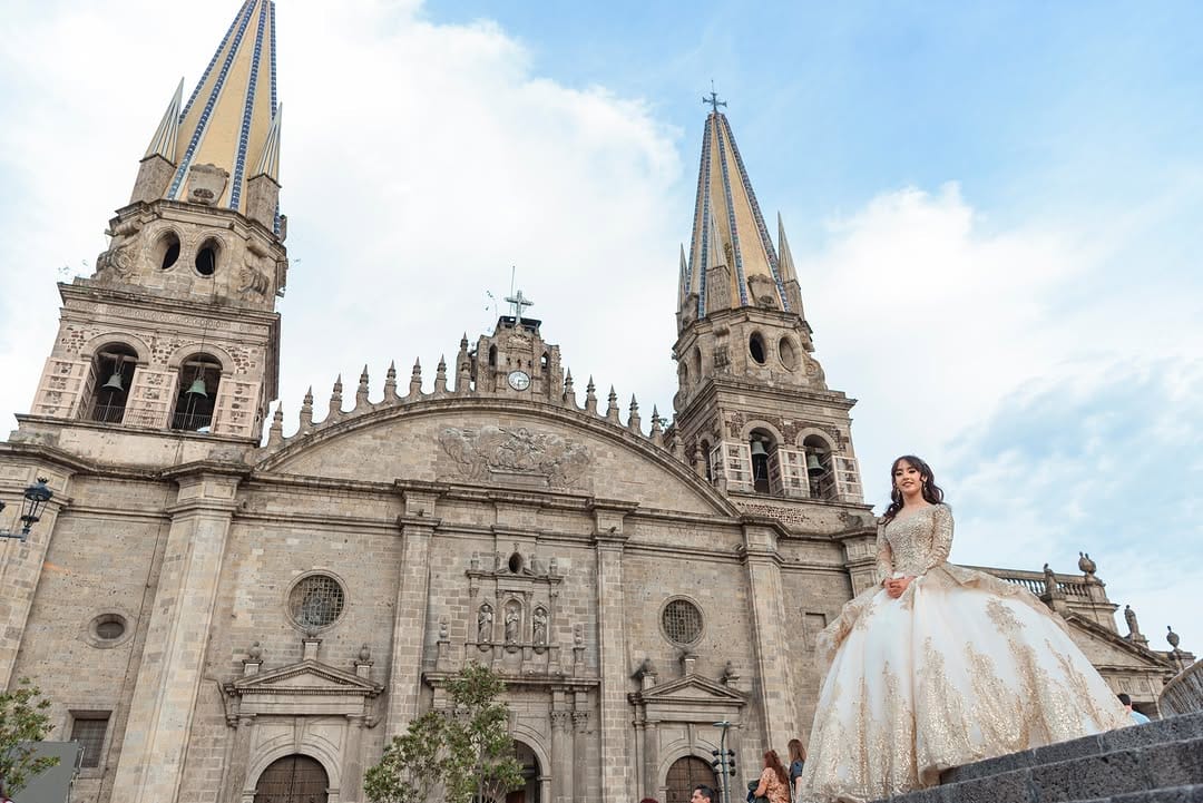 Post 2 by Paulina Camarena Fotografia on Instagram (carousel)