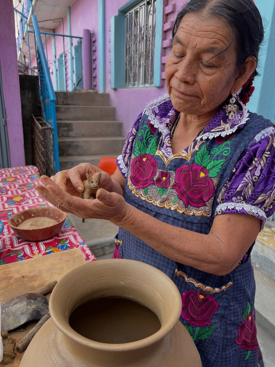 Post 9 by Yetlanezi Flores | Tour Guide Oaxaca🇲🇽 on Instagram (carousel)