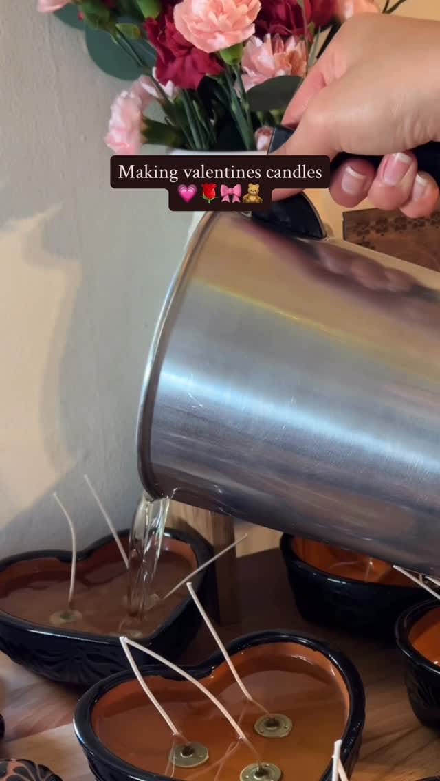 Post 3 by Mi Cultura Candle Shop on Instagram (video)