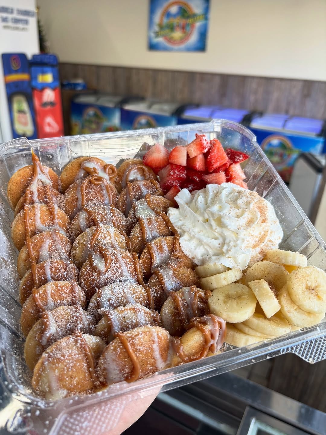 Post 2 by Tipico Helado on Instagram (carousel)