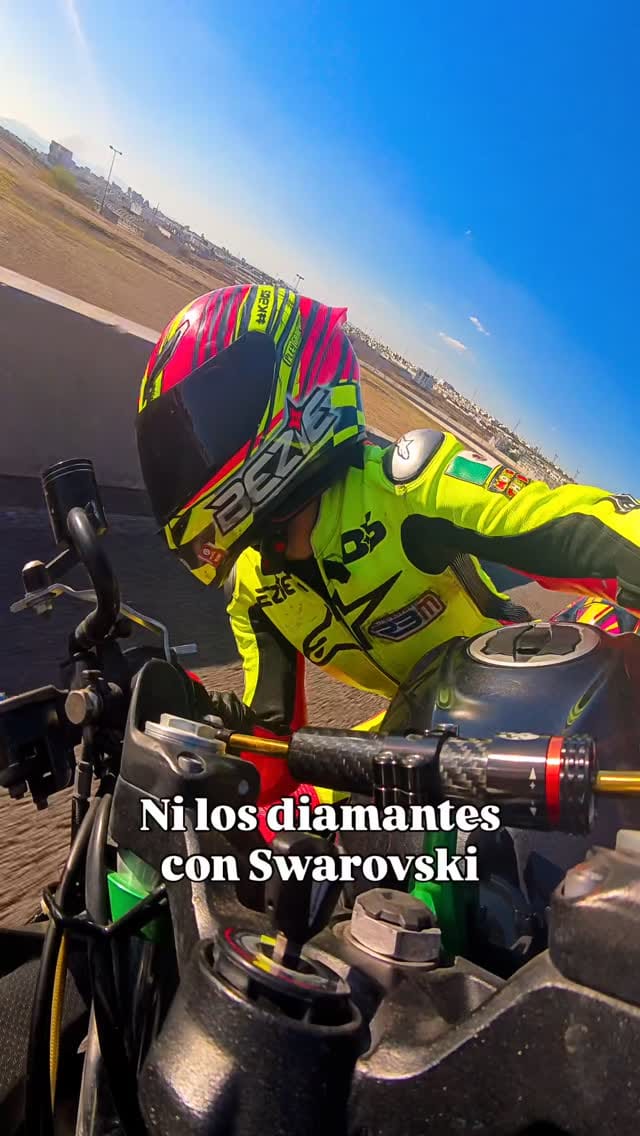 Post 3 by Karol Bezie on Instagram (video)