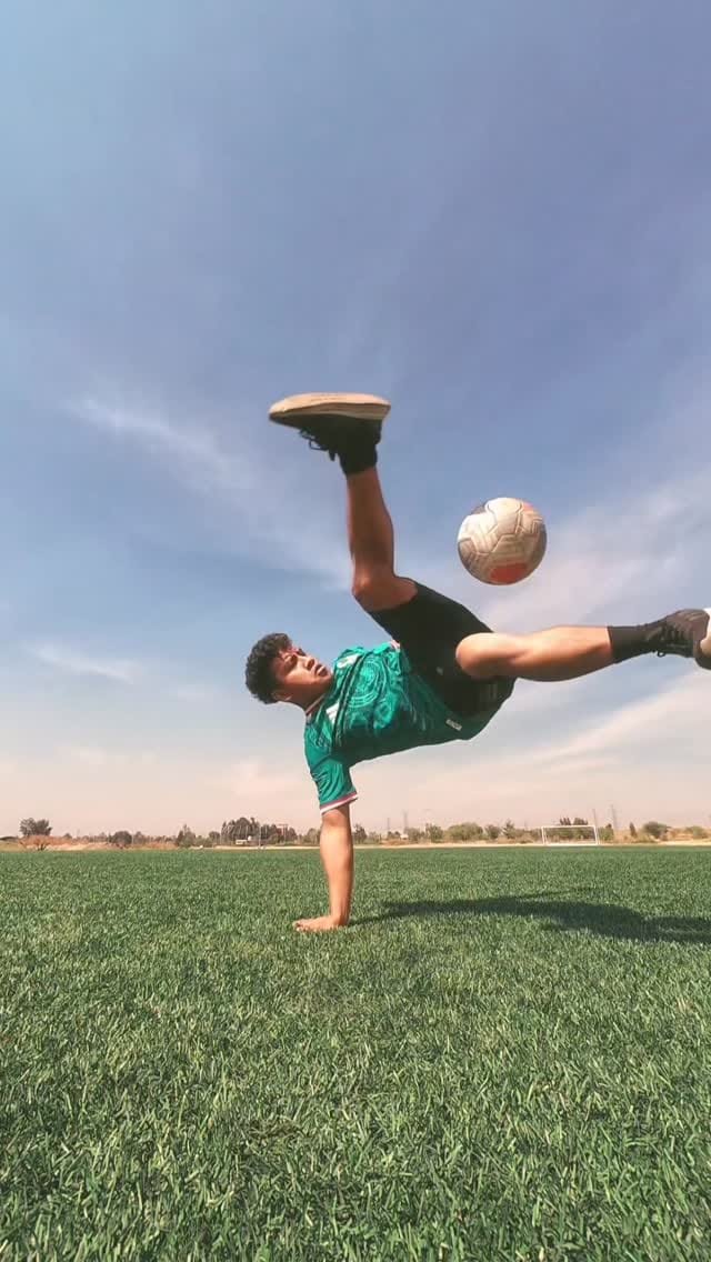 Post 6 by Javier Rosas on Instagram (video)