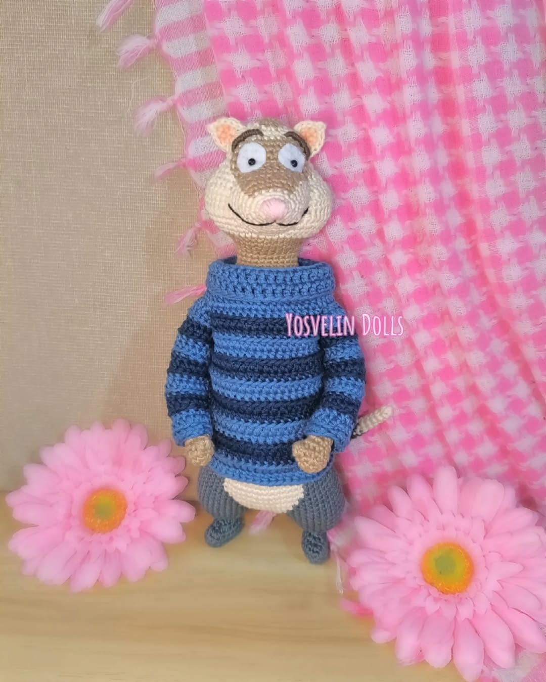 Post 2 by Yosvelin Dolls • Amigurumi Crochet ✨🧶🧸 on Instagram (carousel)