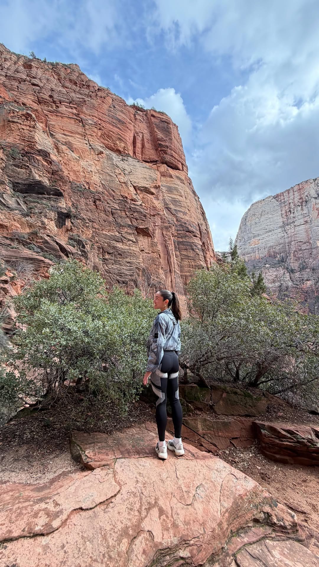 Post 4 by Mirna Ponguta on Instagram (video)