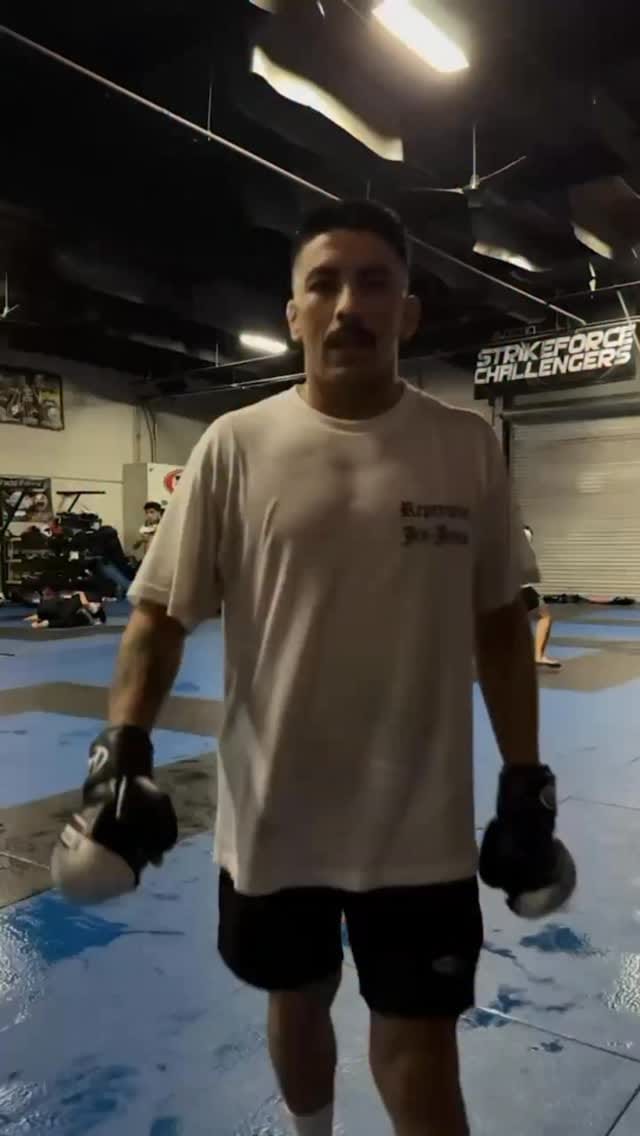 Post 9 by Gianni  “ Kriptonita” Vázquez on Instagram (video)