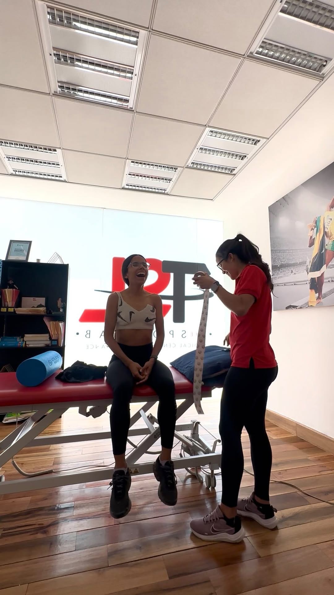 Post 7 by Dani Torres on Instagram (video)