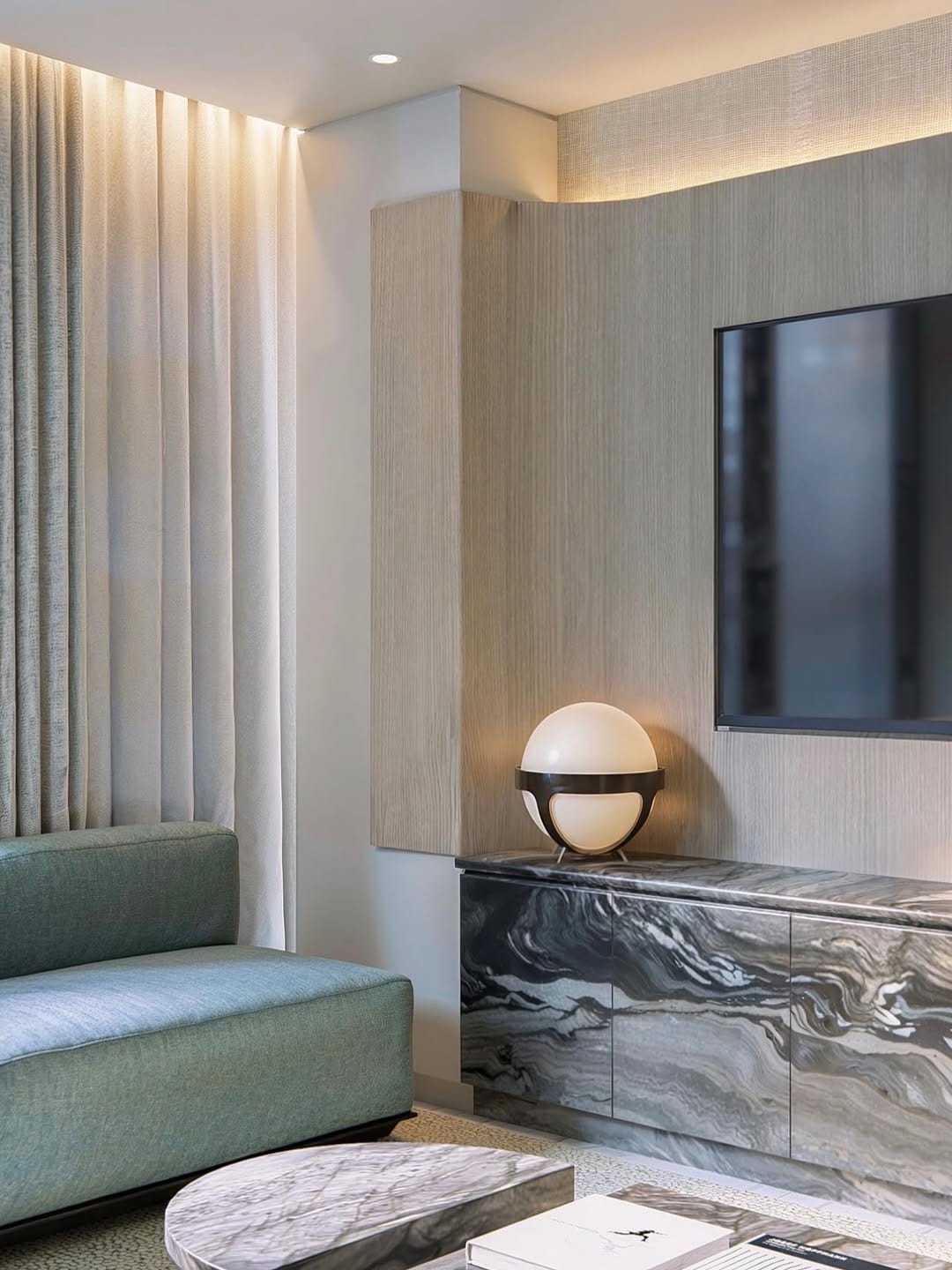 Post 4 by VALENTINA LEON on Instagram (carousel)
