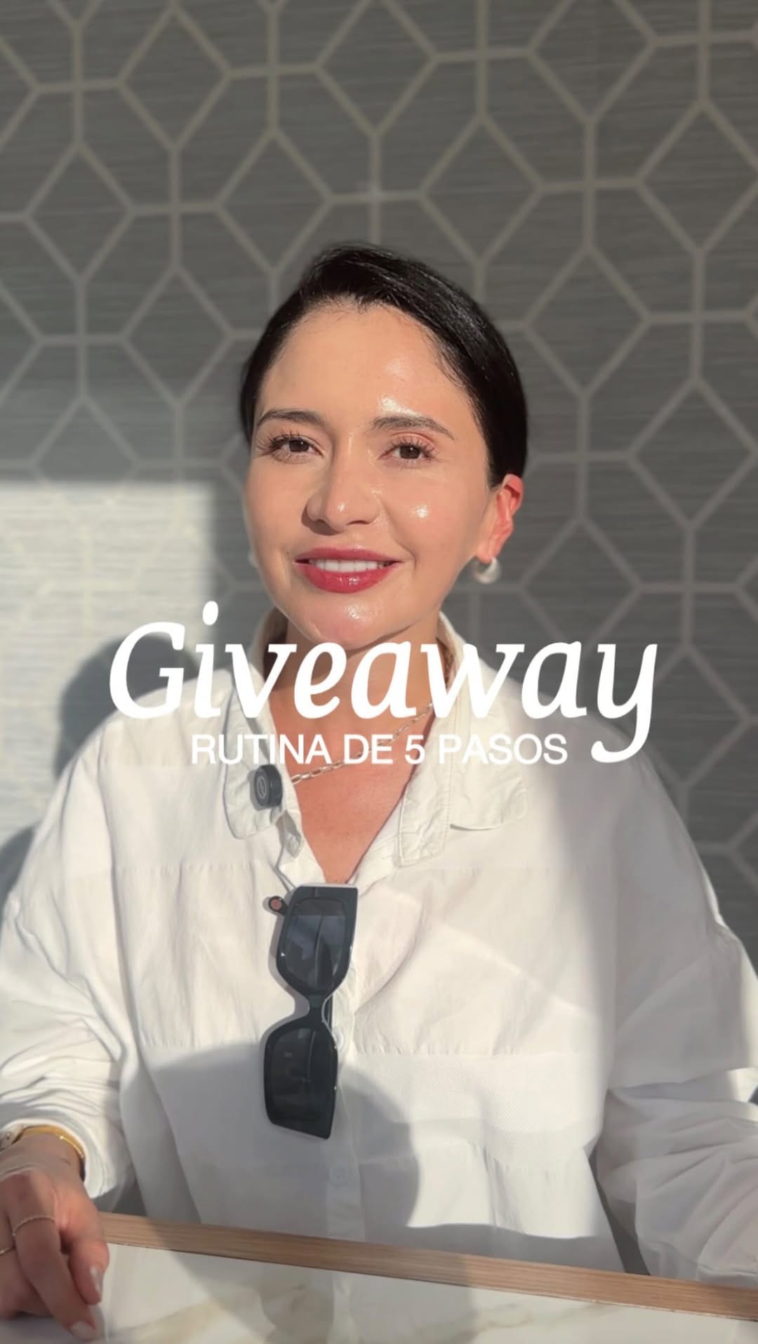 Post 4 by LAVUU - Korean Cosmetics on Instagram (video)