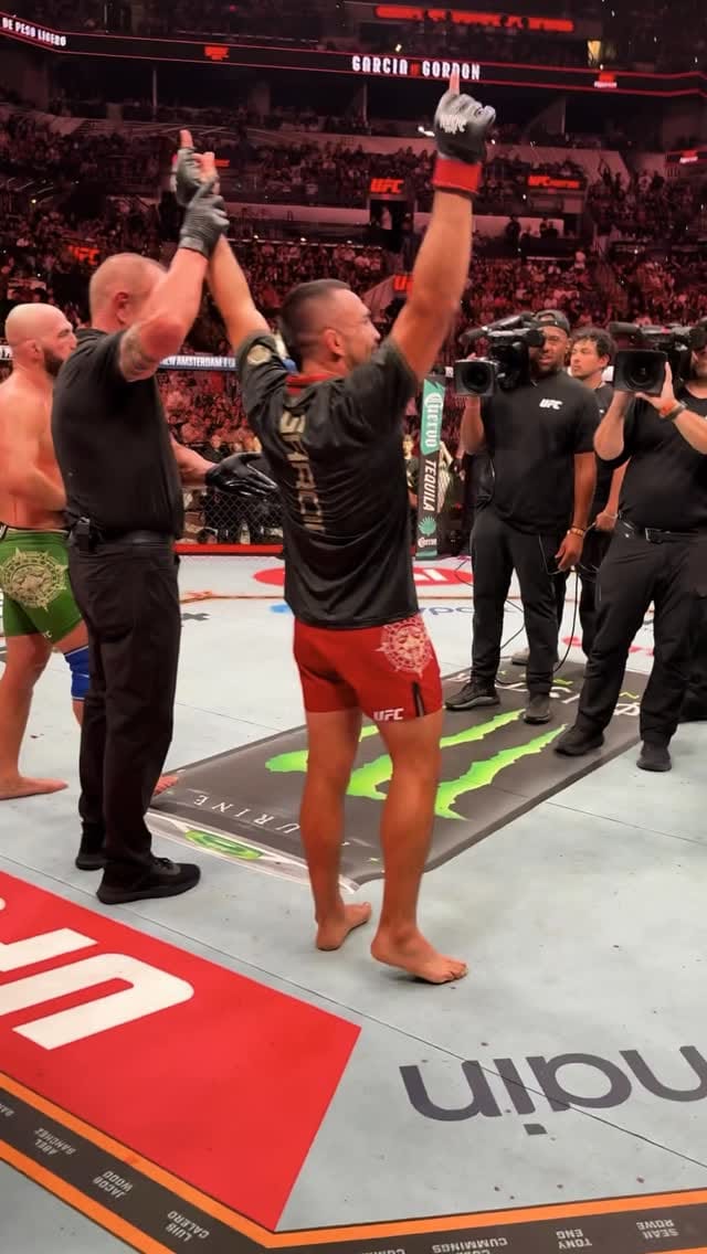 Post 9 by Rafa Garcia on Instagram (video)
