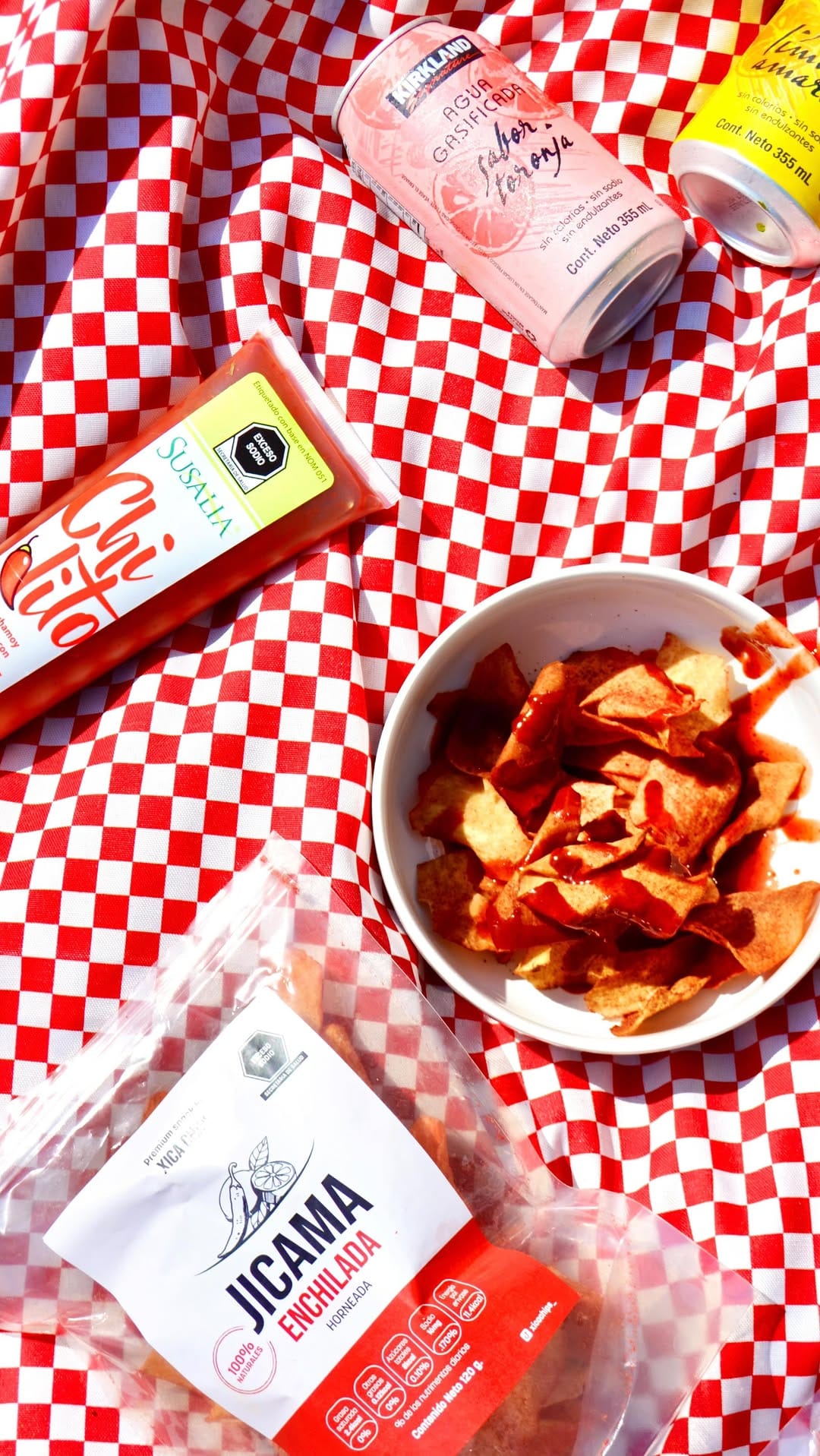 Post 10 by Xica chips on Instagram (video)
